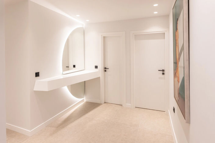 Image No.22-3 Bed Flat for sale