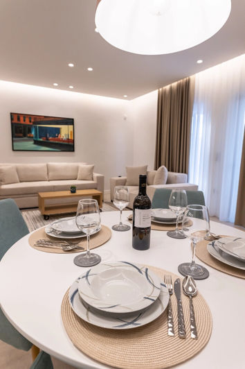 Image No.5-3 Bed Flat for sale