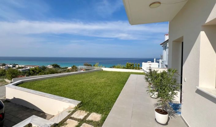 Image No.4-3 Bed Property for sale