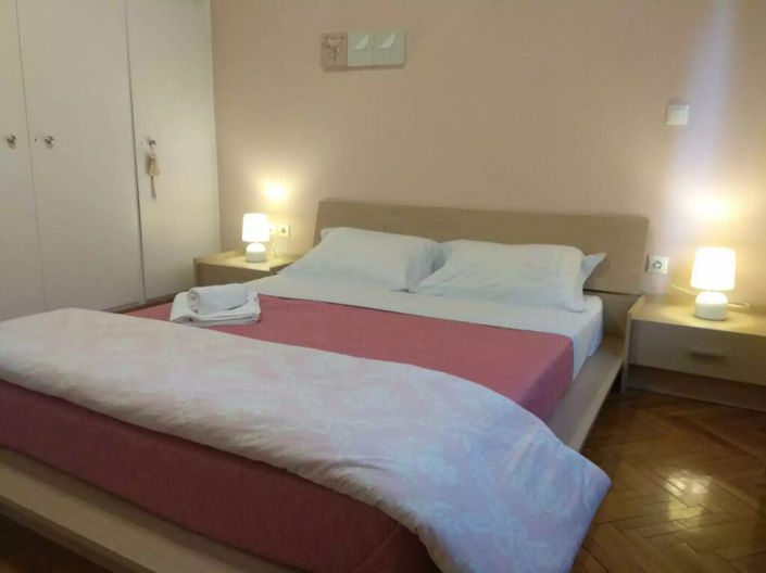 Image No.16-2 Bed Flat for sale