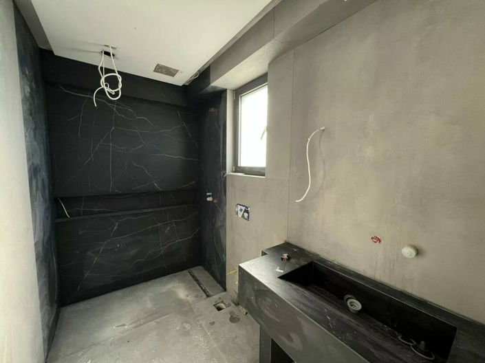 Image No.5-2 Bed Flat for sale