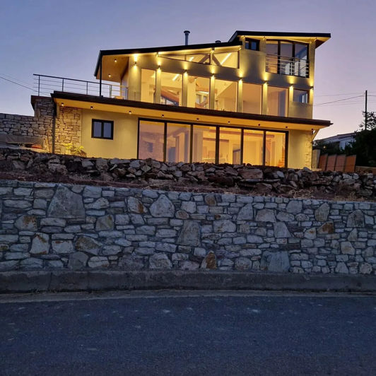 Image No.2-Villa de 4 chambres à vendre à Petalidi