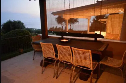 Image No.13-3 Bed Maisonette for sale
