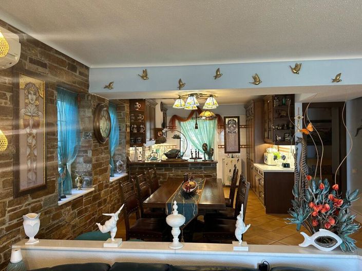 Image No.10-Villa de 4 chambres à vendre à Palaia Fokaia