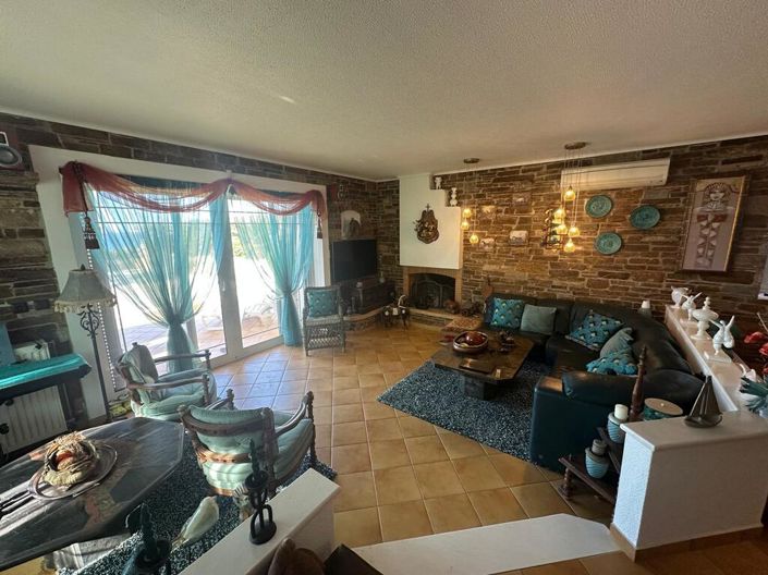 Image No.11-Villa de 4 chambres à vendre à Palaia Fokaia