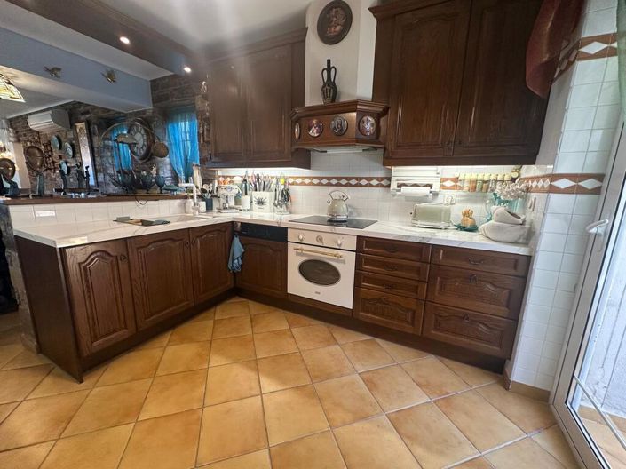 Image No.14-Villa de 4 chambres à vendre à Palaia Fokaia