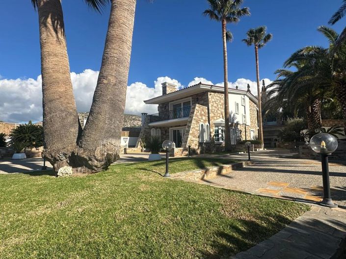 Image No.2-Villa de 4 chambres à vendre à Palaia Fokaia