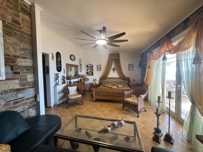 Image No.29-Villa de 4 chambres à vendre à Palaia Fokaia