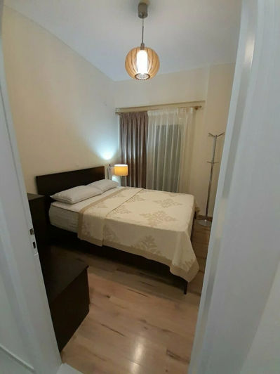 Image No.5-2 Bed Flat for sale