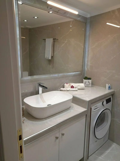 Image No.8-2 Bed Flat for sale