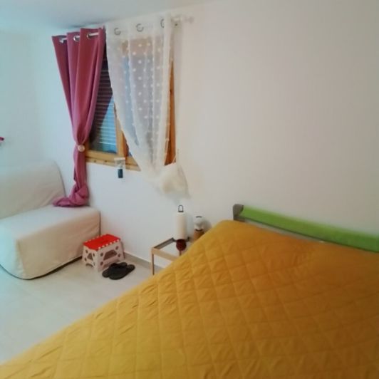 Image No.23-2 Bed Property for sale