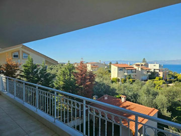 Photo 2 - Townhouse 198 m² in Peloponnisos