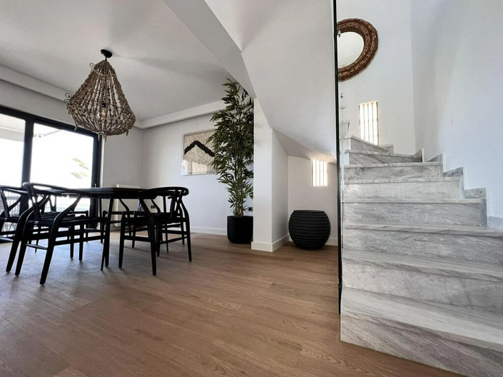 Image No.7-3 Bed Maisonette for sale