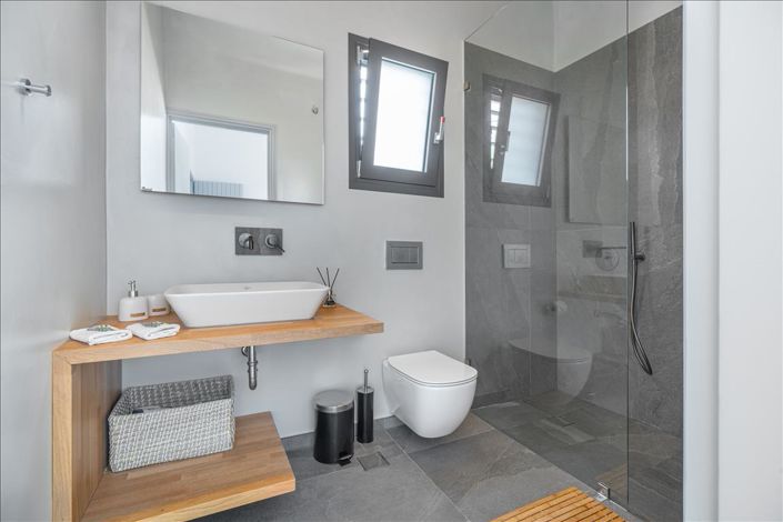 Image No.15-4 Bed Villa for sale