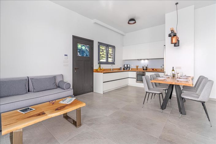 Image No.17-4 Bed Villa for sale