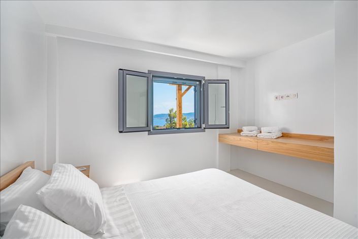 Image No.24-4 Bed Villa for sale