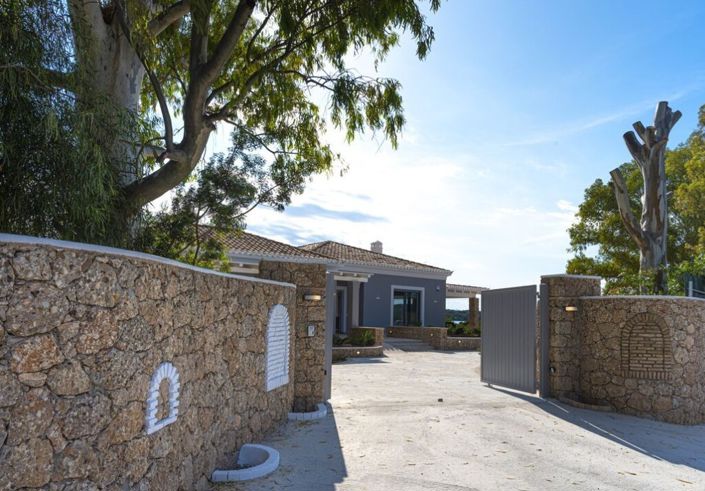 Image No.25-4 Bed Villa for sale