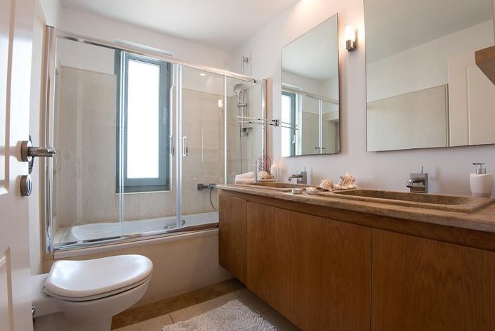 Image No.15-4 Bed Villa for sale