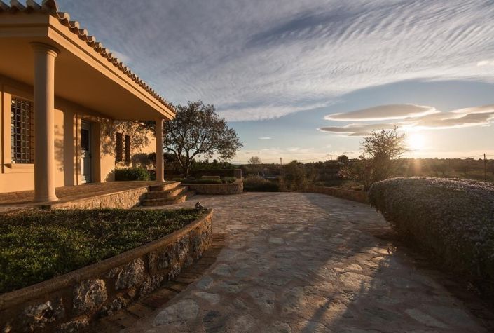 Image No.5-4 Bed Villa for sale