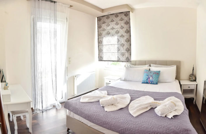 Image No.18-4 Bed Villa for sale