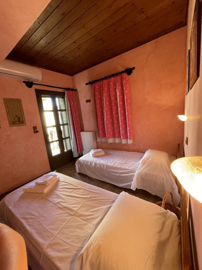 Image No.18-Propriété de 5 chambres à vendre à Sykia