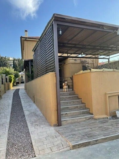 Image No.2-Propriété de 5 chambres à vendre à Sykia