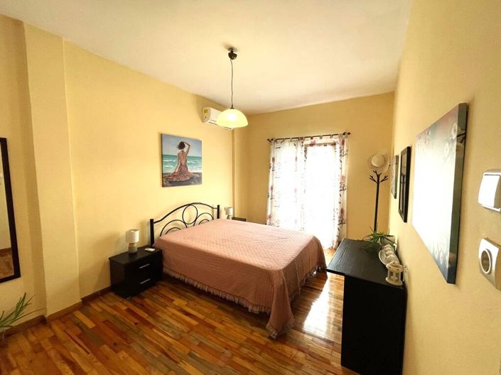 Image No.11-2 Bed Flat for sale