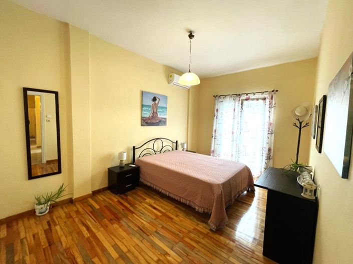 Image No.14-2 Bed Flat for sale