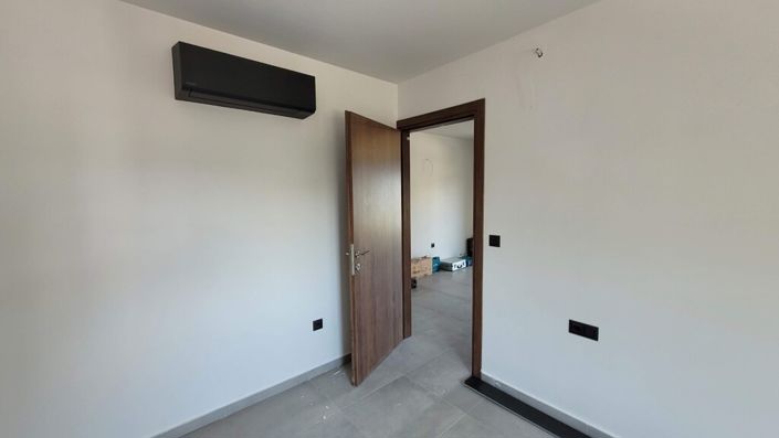 Image No.23-2 Bed Duplex for sale