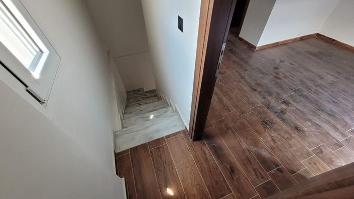 Image No.29-2 Bed Duplex for sale