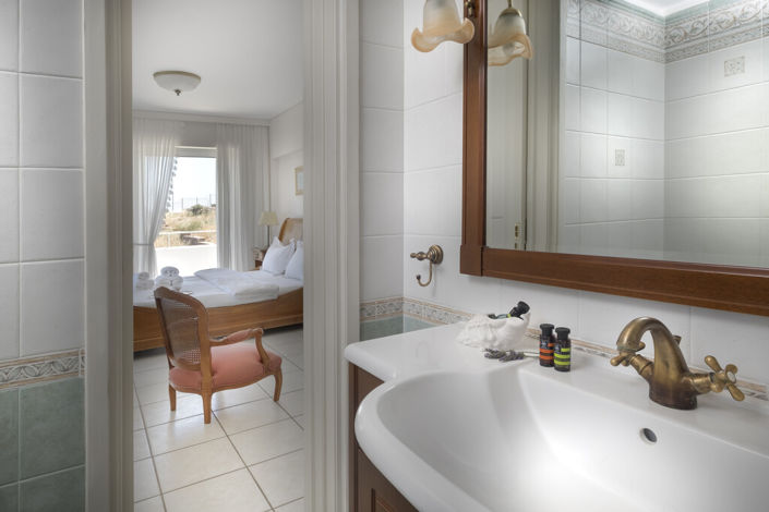 Image No.28-Villa for sale