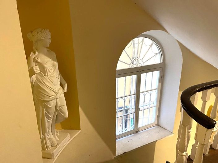 Image No.18-2 Bed Flat for sale