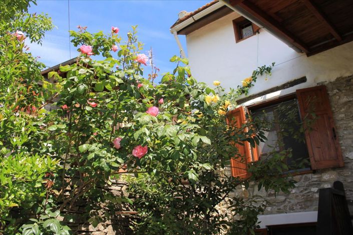 Image No.2-1 Bed Property for sale