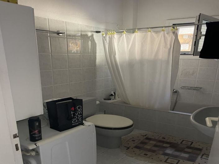 Image No.7-2 Bed Flat for sale