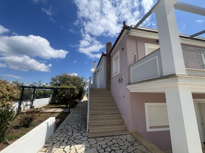 Image No.20-7 Bed Villa for sale