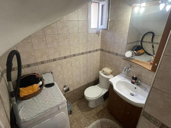 Image No.10-4 Bed Maisonette for sale