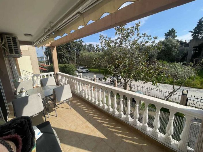 Image No.11-4 Bed Maisonette for sale