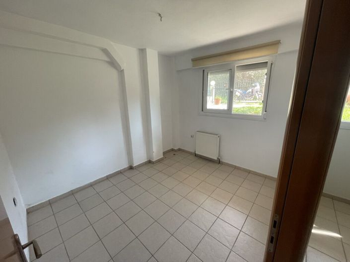 Image No.21-4 Bed Maisonette for sale