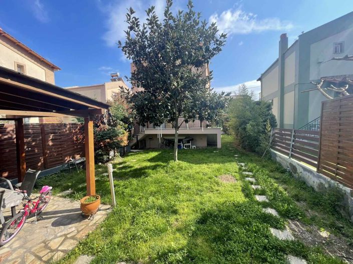 Image No.4-4 Bed Maisonette for sale