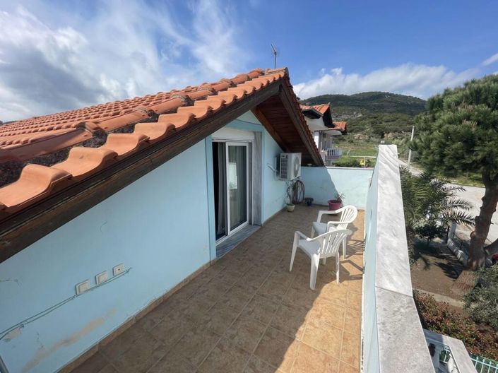 Image No.18-2 Bed Maisonette for sale