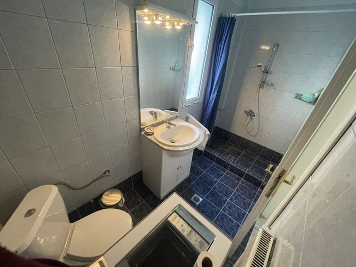 Image No.23-2 Bed Maisonette for sale