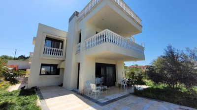Photo 6 - Villa 167 m² in Thessaloniki