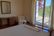 Image No.13-3 Bed Property for sale