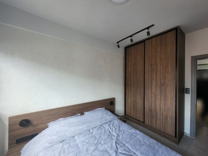 Image No.11-1 Bed Flat for sale