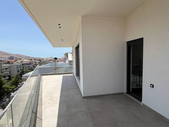 Image No.17-2 Bed Maisonette for sale