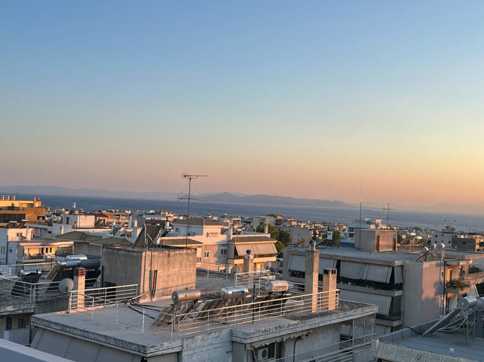 Image No.22-2 Bed Maisonette for sale