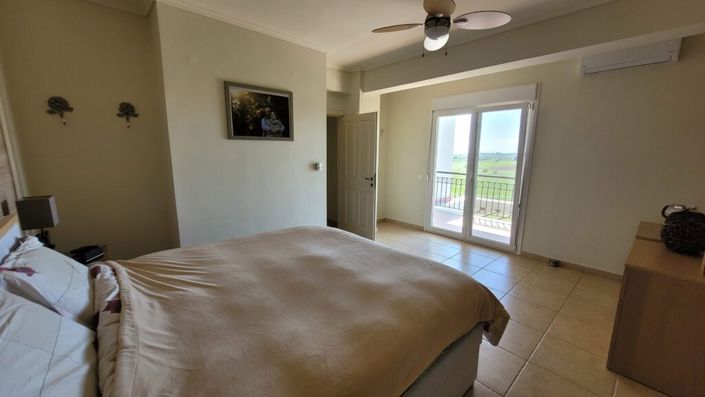 Image No.19-5 Bed Villa for sale