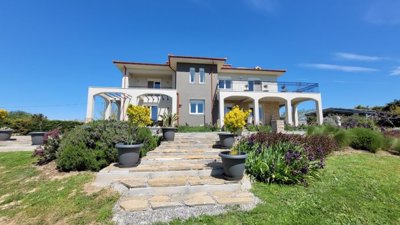 Photo 2 - Villa 330 m² in Central Macedonia