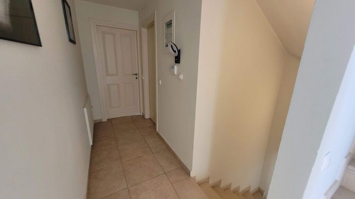 Image No.27-5 Bed Villa for sale