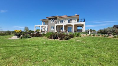 Photo 5 - Villa 330 m² in Central Macedonia